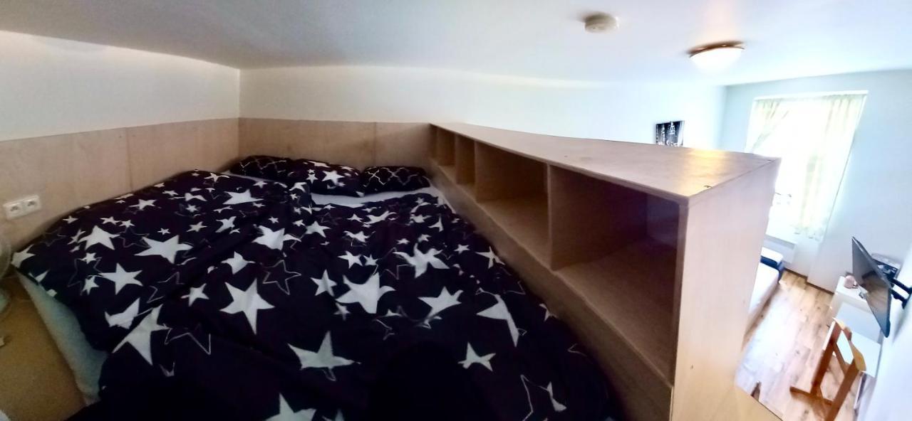 פראג Karlin Cozy Studio מראה חיצוני תמונה